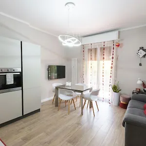 https://alloggio-luminoso-e-moderno-ad-un-passo-da-tutto.it-tuscanyhotel.com