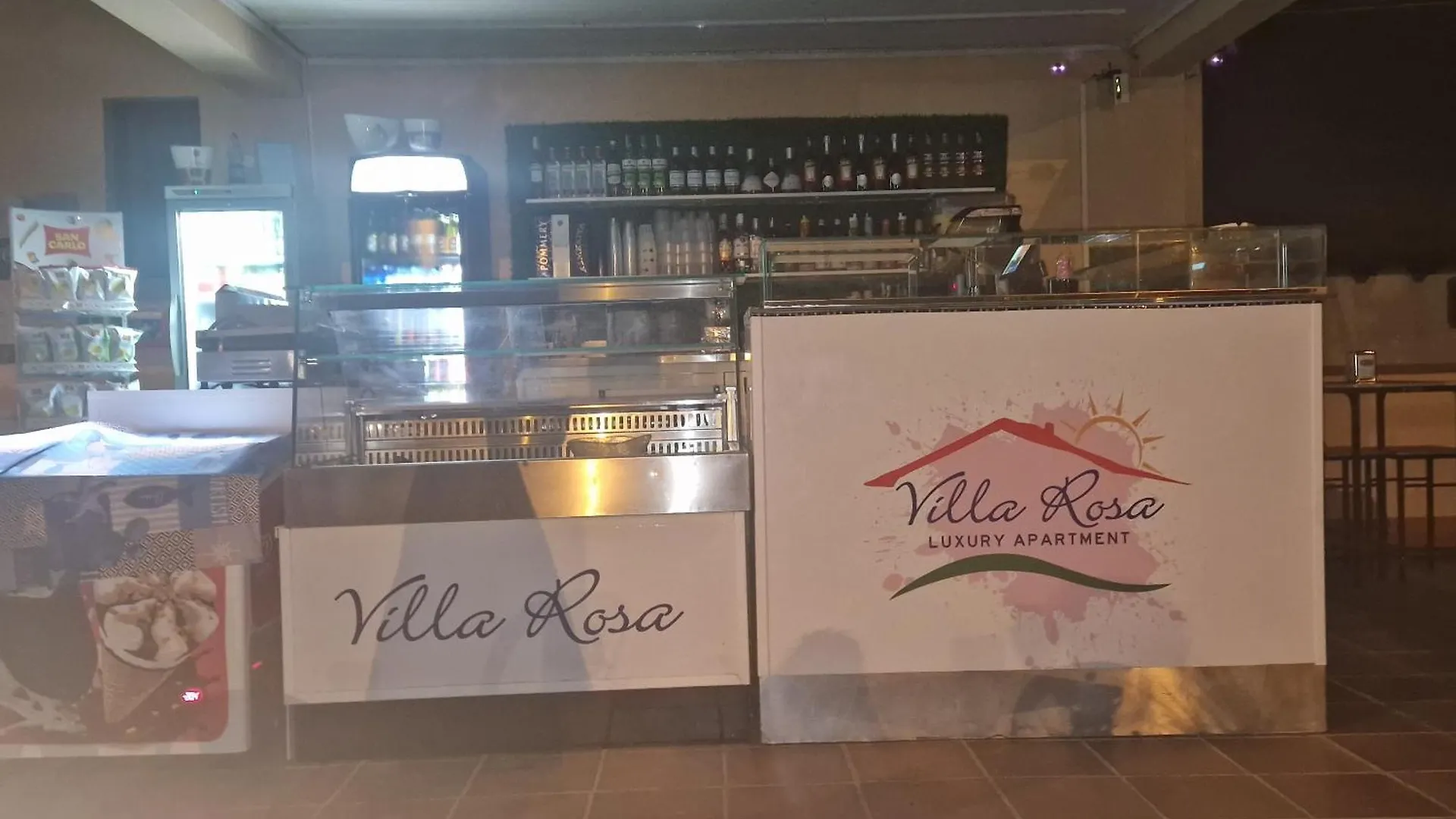 Villa Rosa Luxury Apartment Mondello 0*,  Italia